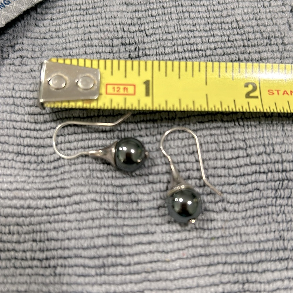 Silpada drop black earrings